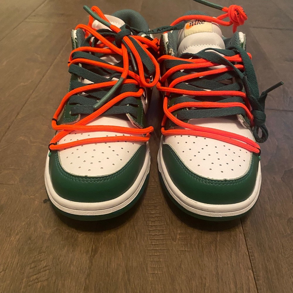 Off white Nike sneakers men’s 8.5 women 10